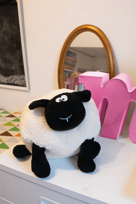 Duża pluszowa owca SAMIRA z logo Zdjęcie 7