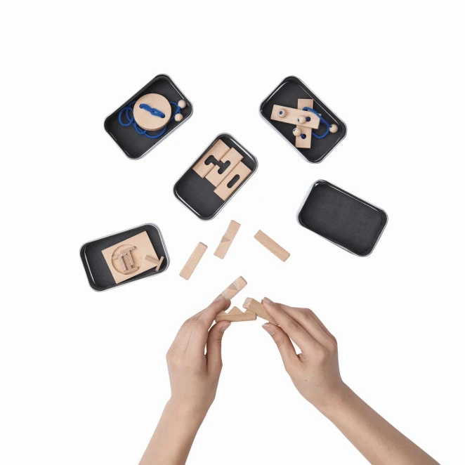 Gra logiczna THINK ABOUT do naniesienia logo Zdjęcie 5