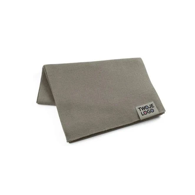 SERENITY. Szalik z poliestru z recyklingu (100% rPET) z przeszyciami do personalizacji z logo Zdjęcie