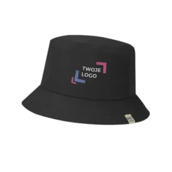 Kapelusz z logo